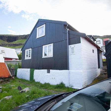 Cozy house in the idyllic village of Haldórsvík Haldarsvik Exterior foto